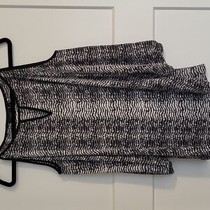 Apt 9 Black and White Women's Peek A Boo Shoulder Top